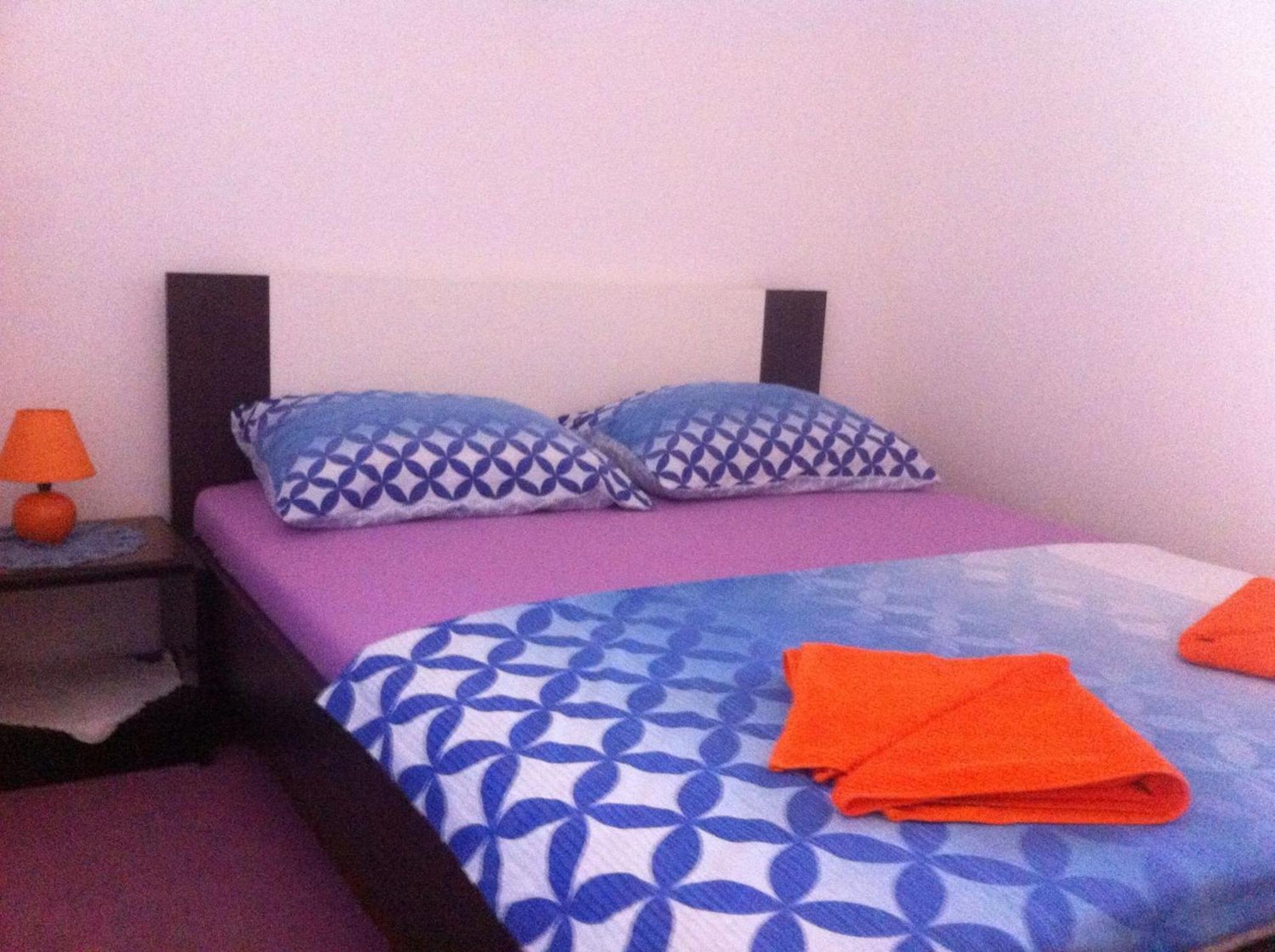 Apartment Luna Плоче Екстериор снимка
