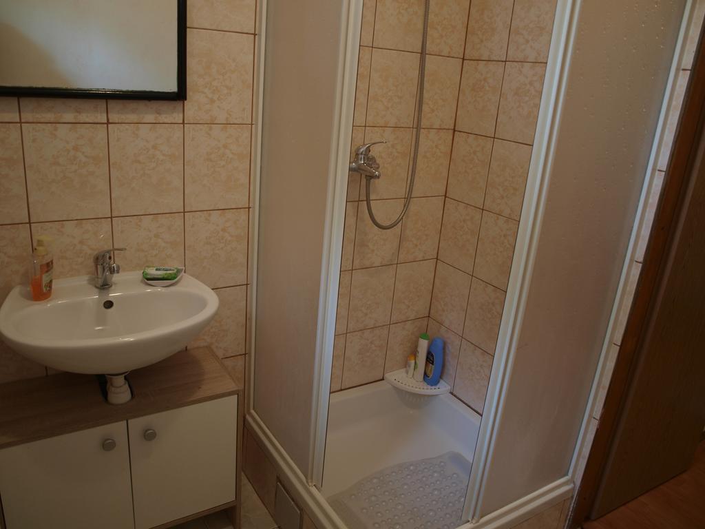 Apartment Luna Плоче Екстериор снимка