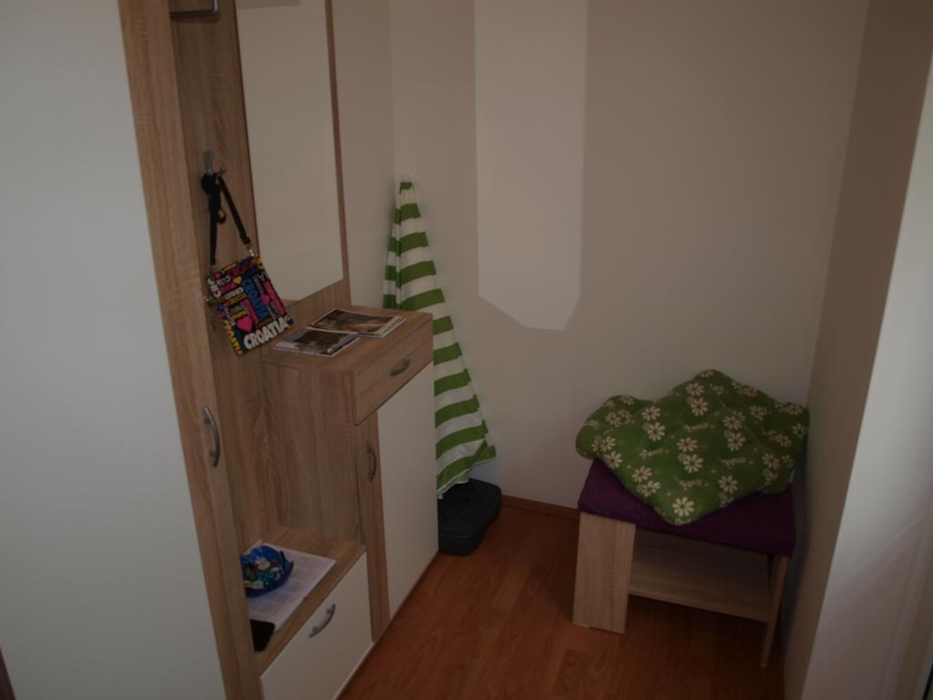 Apartment Luna Плоче Екстериор снимка
